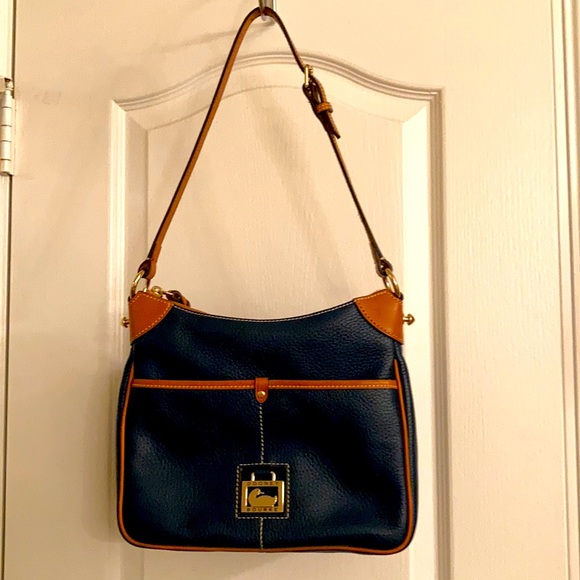 Dooney & Bourke Crossbody or Short Shoulder bag - Picture 1 of 6